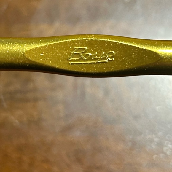 Bundle skeins of yarn crochet and knitting. - Picture 4 of 5